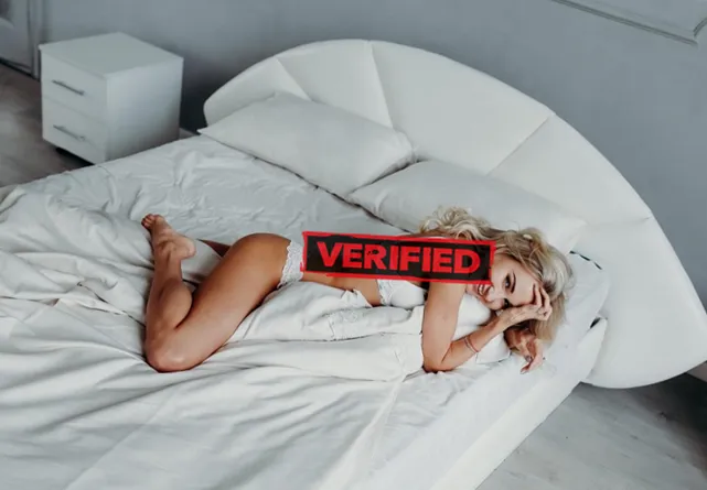 Britney sexe Maison de prostitution Uitkerke
