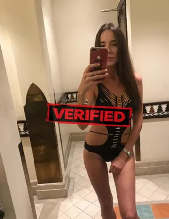 Adriana tetas Prostituta Villanueva del Trabuco